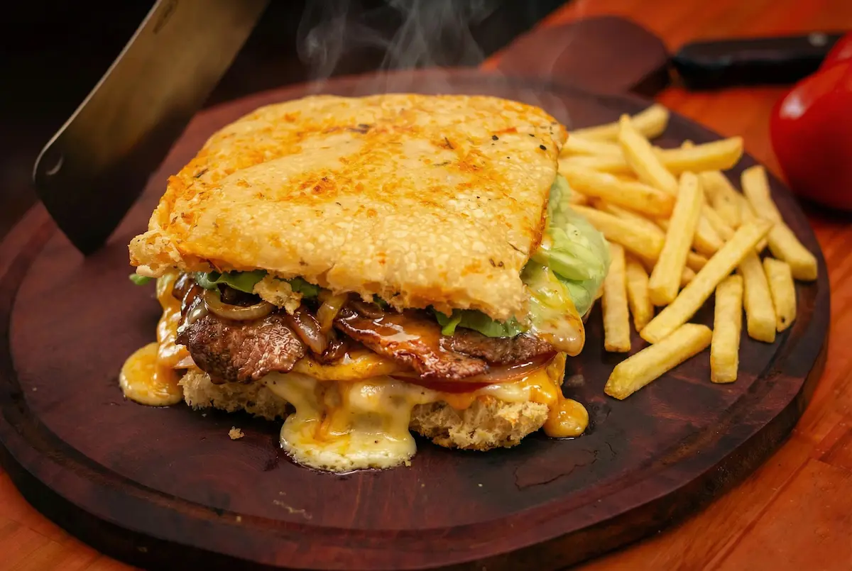 Lomito completo artesanal FATTO con pan casero